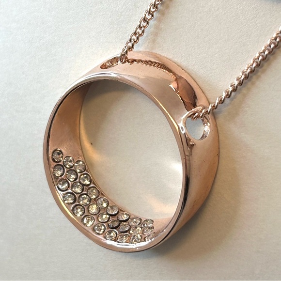 Rose Gold Tone Metal with Crystals Set Dangle Earrings Long Necklace - Picture 3 of 11